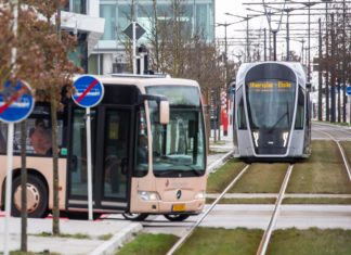 Kerajaan negara ini beri pengangkutan awam percuma atasi trafik sesak, Malaysia perlu contohi?