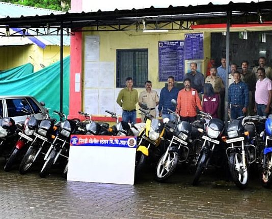 Pemuda didakwa curi 2 kereta dan 13 motosikal untuk bawa awek bersiar-siar