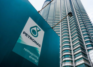 Keuntungan bersih Petronas susut pada RM32.4 bilion