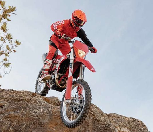 GasGas tawar dua model di Malaysia, EC 350 F dan MC 250 F harga bermula RM39,800