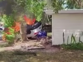 Lamborghini Urus sewa terbakar selepas melanggar SUV lalu merempuh rumah