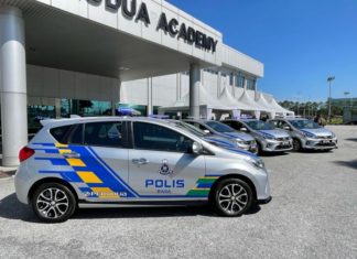Sah! Perodua sumbang lima Myvi 1.5 Advance kepada polis Hulu Selangor dan Gombak