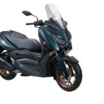 Yamaha XMAX warna baru – 03