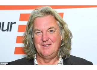 Pengacara program permotoran James May cedera kereta rempuh tembok