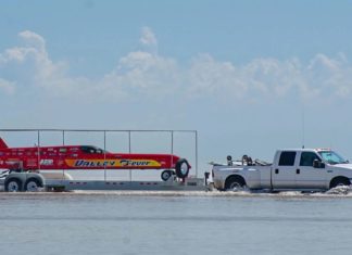 Hujan lebat luar biasa! Bonneville Salt Flats banjir,  acara Speed Week 2022 batal