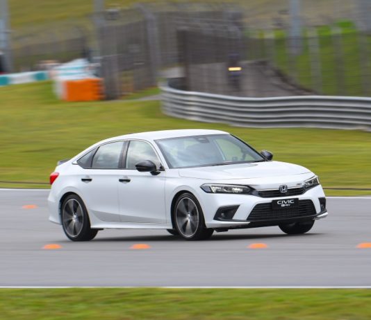Honda Civic RS e:HEV: Lebih 100kg, tetapi lebih berkuasa dan lincah berbanding Civic 1.5L Turbo