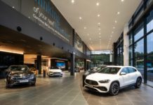 Pakai Mercedes-Benz tapi liat bayar pinjaman Mara