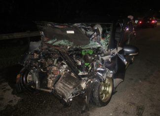 Pelajar kolej maut bertembung trak pikap