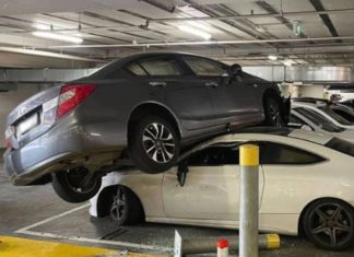 Pemandangan paling ‘rare’, Honda parkir atas Mercedes