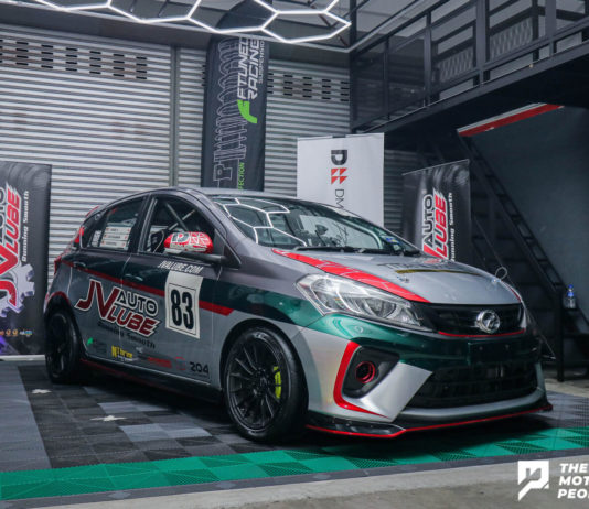 Trump puji kereta kompak Malaysia kecil, comel