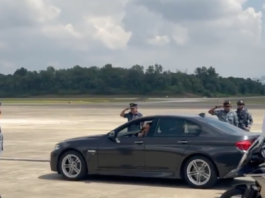 VIDEO: Sultan Brunei pandu sendiri BMW bersama Datuk Seri Anwar Ibrahim