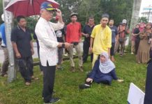 Agong santuni keluarga penunggang motosikal maut dalam kemalangan