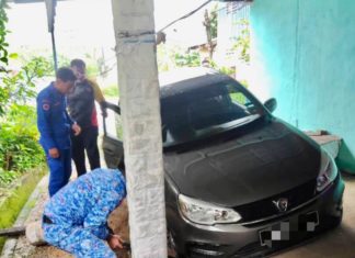Pandu kereta keluar garaj tiba-tiba terdengar dentuman kuat…