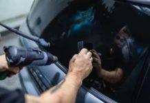 Anthony Loke: Ibu bapa yang ada anak kecil jangan pasang cermin gelap