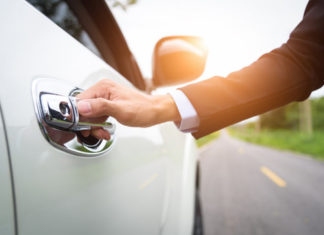 Kes samun, pintu penumpang boleh lock rupanya…