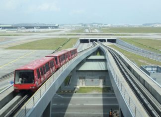 Aerotrain KLIA rosak, penumpang terpaksa berjalan 400 meter ke terminal