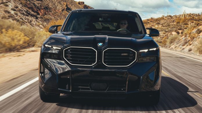 BMW XM - 01