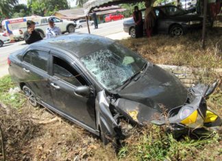 Asyik tengok Waze, Perodua Bezza langgar warga emas