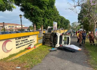 Perodua Myvi hilang kawalan, guru temui ajal depan klinik kesihatan