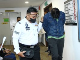 Kakitangan hospital didakwa memandu di bawah pengaruh alkohol