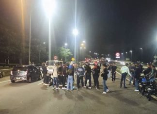 Nahas tujuh motosikal, seorang remaja lelaki maut