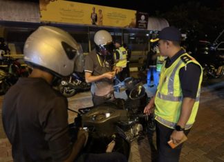 Penunggang beri alasan tiada masa ambil lesen dan perbaharui cukai jalan