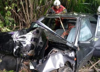 Warga emas hilang ditemui tersepit dalam kereta