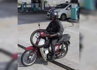Penunggang Honda EX-5 larikan lori roti Gardenia