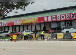 Ubahsuai tanpa kelulusan PBT, kedai permaidani di Nilai 3 diarah bina semula bahu jalan