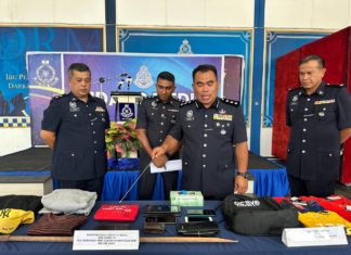 Empat sekawan sewa Triton buat jenayah pecah kedai