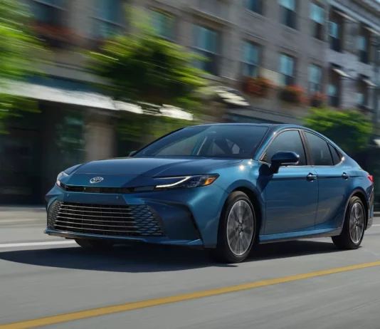 Toyota Camry (2025) pasaran Amerika guna enjin hibrid, tiada lagi V6