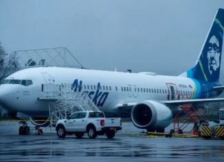Tulisan tangan ‘Made In Malaysia’ pada palam pintu pesawat Alaska Airlines cetus persoalan