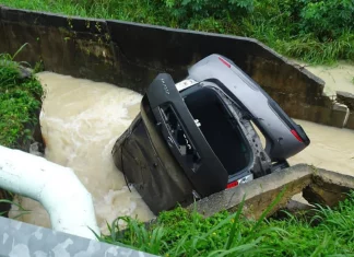 “Saya dah hilang kudrat nak lawan arus, hanya ingat mati,” pemandu Myvi hanyut