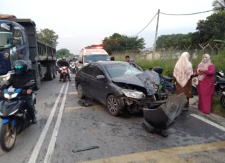 Dua maut dalam kemalangan libatkan lima kenderaan