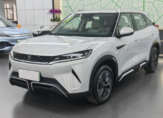 BYD Yuan UP tiba di pusat jualan menjelang pelancaran rasmi di China