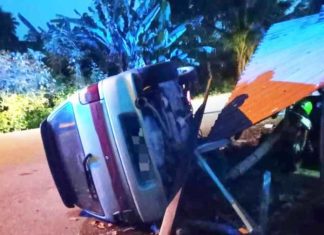 Lari daripada polis, Perodua Kancil terbabas rempuh rumah