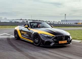 Buat kali pertama, tayar khusus Continental Asia-Pasifik (APAC) diuji hadnya guna kereta legenda Brabus bertork tinggi