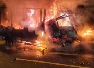 Kelindan lori maut langgar treler, pemandu 18 tahun tiada lesen memandu