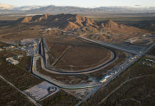 Litar Willow Springs untuk dijual, ada sang pemberani?
