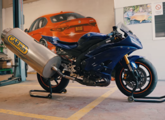 Bengkel ini bikin sistem ekzos gergasi untuk Yamaha R6