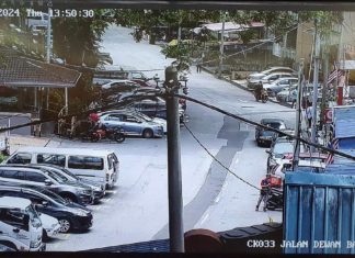 Gambar tular jalan mendap di Kampung Attap kejadian lama