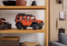 Lego lancar set Technic Mercedes-Benz G-Class, harga RM1,095
