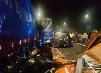 Pemandu treler maut dalam kemalangan lima kenderaan