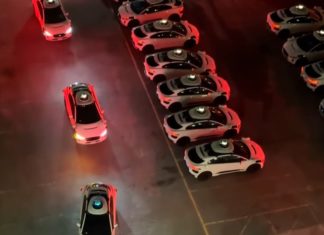 Penduduk bengang teksi robot bunyikan hon jam 4 pagi