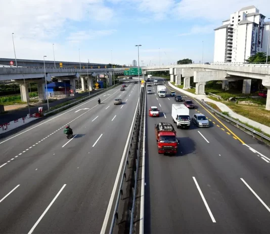 LLM : 6 juta kenderaan sehari, lebuh raya bertingkat tangani trafik sesak