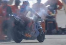 Motor rosak total, Marquez salahkan marsyal guna pemadam api tidak sesuai