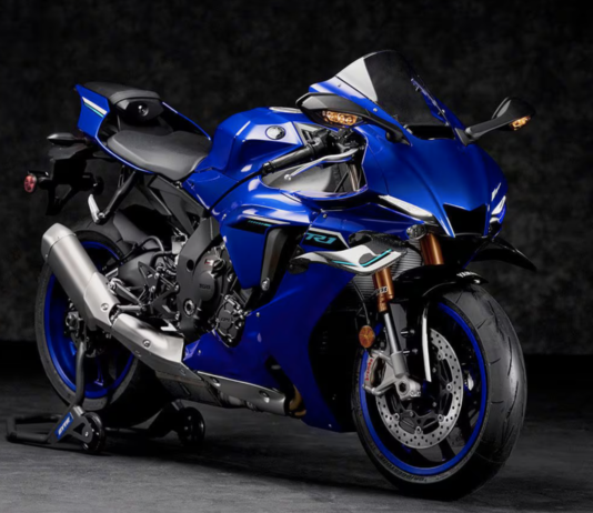 Yamaha YZF-R1 dan YZF-R1M (2025) terima kemas kini winglet