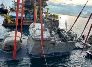 KD Pendekar berjaya diapung semula