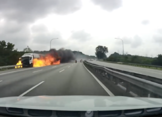 Lori tangki minyak terbakar masuk laluan bertentangan Lebuhraya Elite