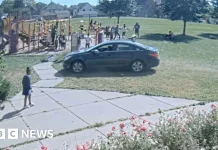 Budak 10 tahun curi kereta, hampir langgar kanak-kanak lain di taman permainan